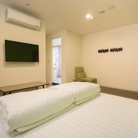 客旅家青年旅館 Travelers Plus Chiayi Eksteriør billede